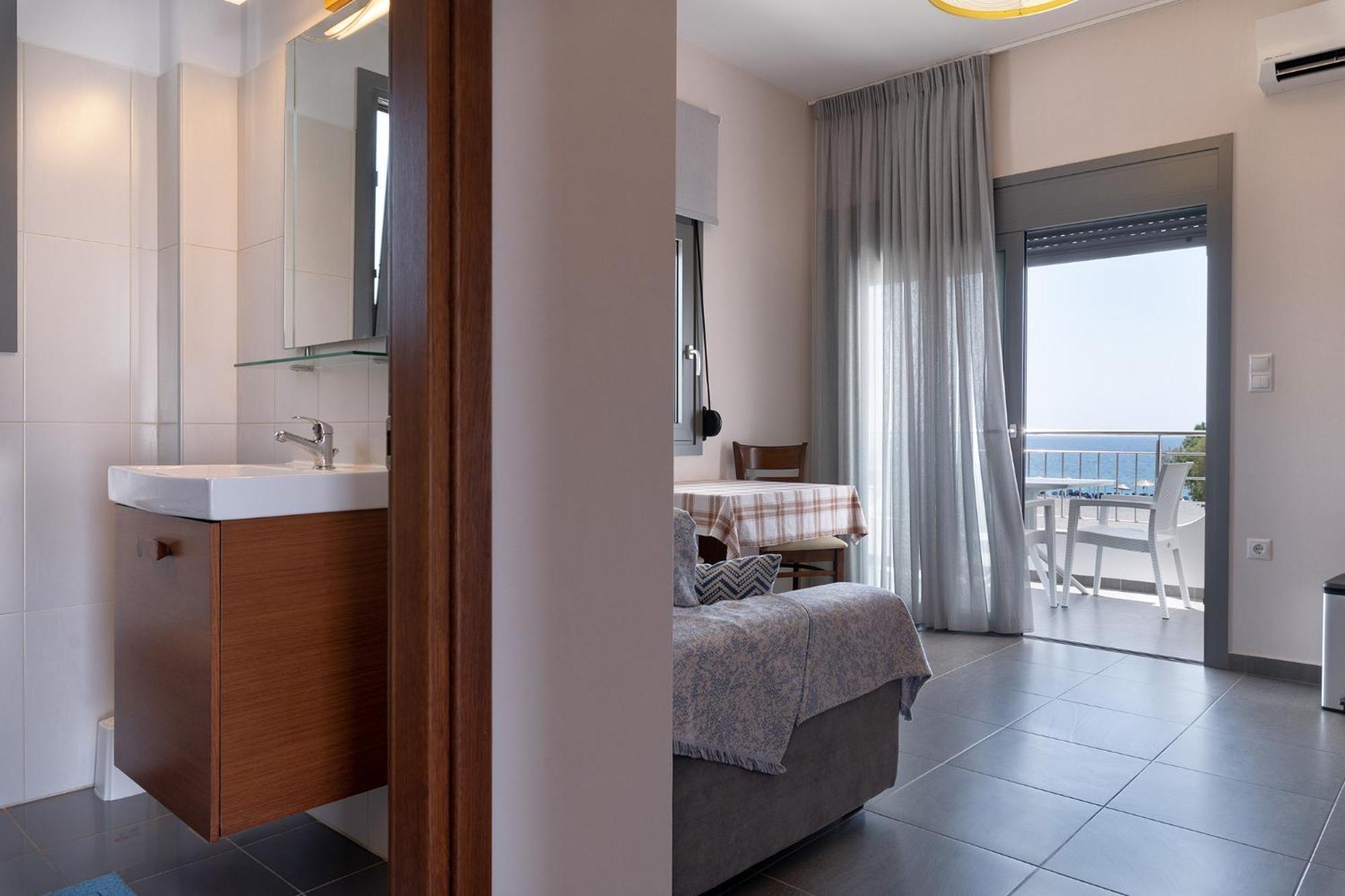 Long Beach Resort 依拉佩特拉 外观 照片